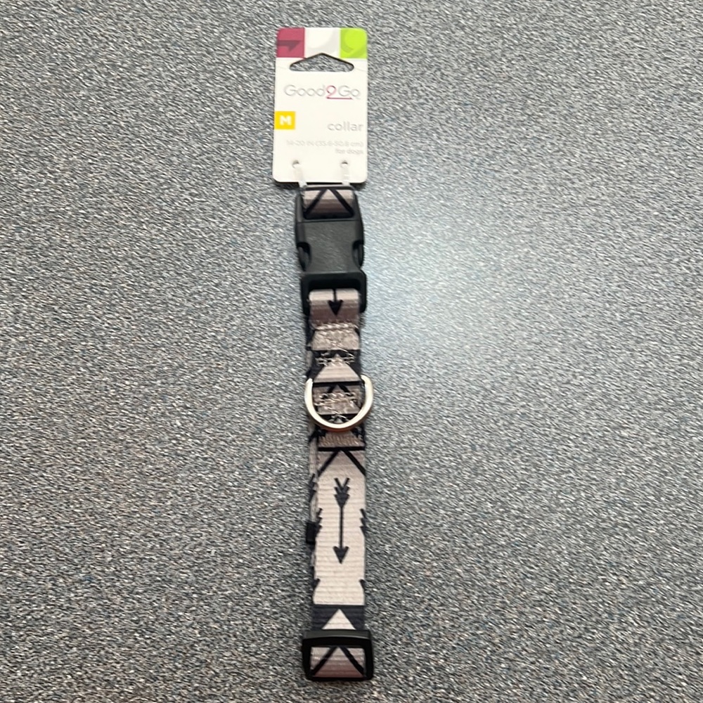 Good2Go Arrow Dog Collar NWT Medium